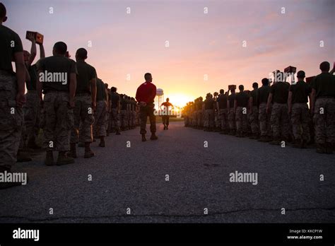 Us Marine Corps Recruits With Bravo Company 1st Battalion Recruit
