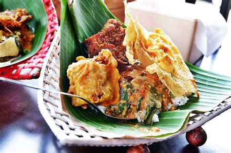 Awas Ketagihan 8 Rekomendasi Nasi Pecel Paling Enak Di Kota Malang