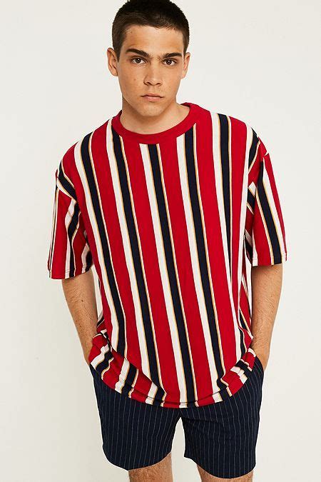 Uo Red Vertical Stripe T Shirt Striped Shirt Men Striped Tshirt Men