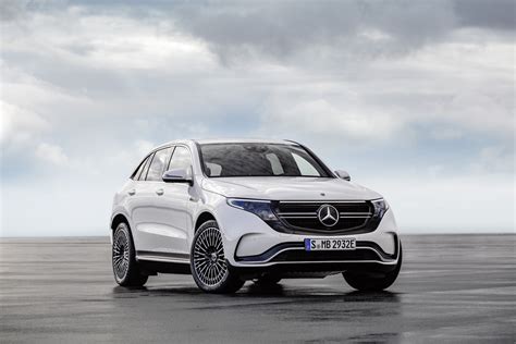 Mercedes Unveils The Fully Electric EQC SUV 450km Range Video