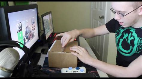 Awkward Man Tries To Have Sex With Controller Controller Plus Unboxing Youtube