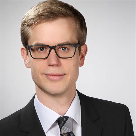 Marcus bergmann, wissenschaftlicher mitarbeiter am lehrstuhl für strafrecht und strafprozessrecht von prof. Markus Bergmann - Senior Transaction Manager - AROUNDTOWN ...