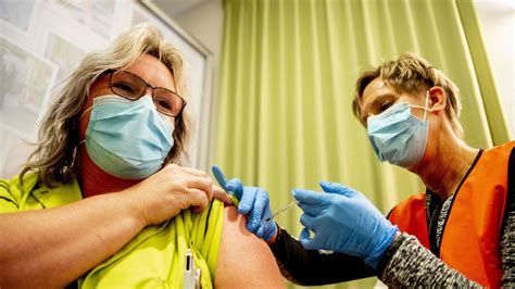 Gp Clinics Report Surging Levels Of Abuse And Threats After Denying Vax