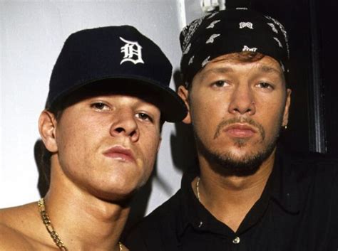 This is fan page of wahlberg brothers. Celebrities and Their Siblings (84 pics) - Izismile.com