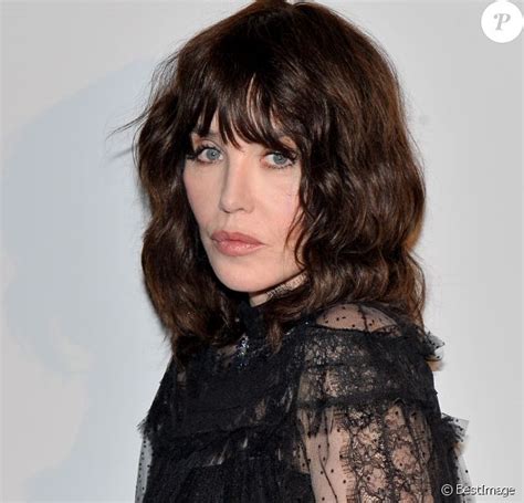 Isabelle yasmina adjani (born 27 june 1955) is a french film actress and singer. Isabelle Adjani s'adresse à Emmanuel Macron et lui exprime ...