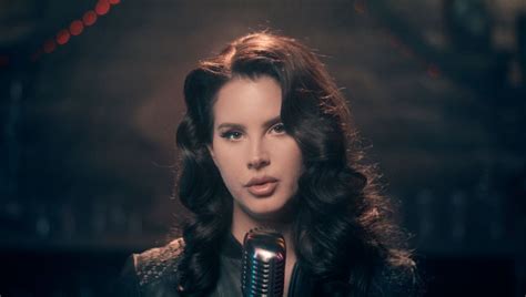 Lana Del Rey Annonce Déjà Un Nouvel Album Goûte Mes Disques