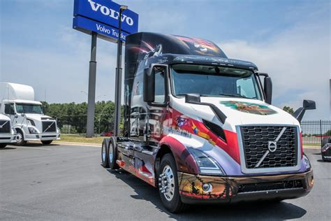 Volvo Mack Unveil New ‘ride For Freedom Trucks Overdrive