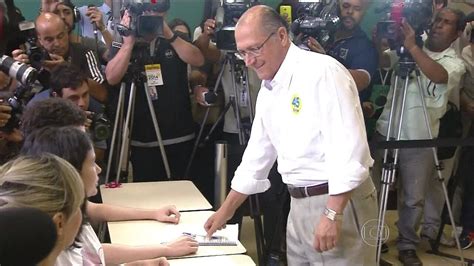 Geraldo Alckmin vota em São Paulo Rede Globo