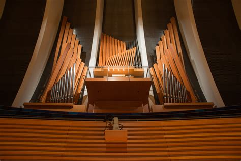 Learn About The Julia Irene Kauffman Casavant Organ Opus 3875
