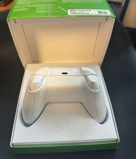 Microsoft Wireless Controller For Xbox Series X Robot White Open Box