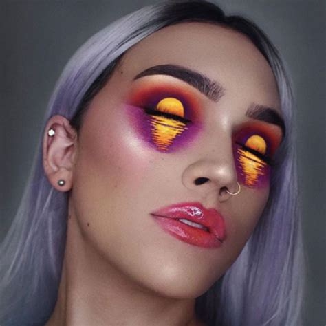 The eye makeup application steps and techniques the perfect winged eyeliner for hooded eyes (lef side of the pictures above) will still show some part of your eyelids once you have your eyes open. This Sunset Eye Makeup Will Cure Your Summer Blues