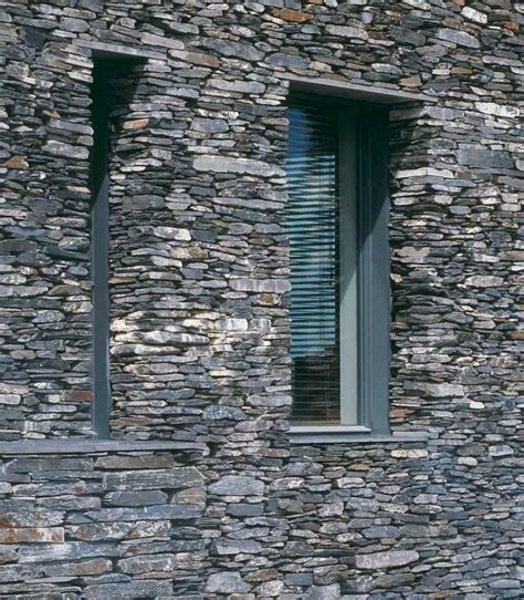 Bagaimana menurut anda contoh teras rumah minimalis batu alam diatas ? 21 Contoh Batu Alam Untuk Dinding Rumah Modern | RUMAH IMPIAN