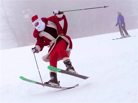 When Skiing Santas Hit The Slopes In Maine Us To Kickoff Holiday