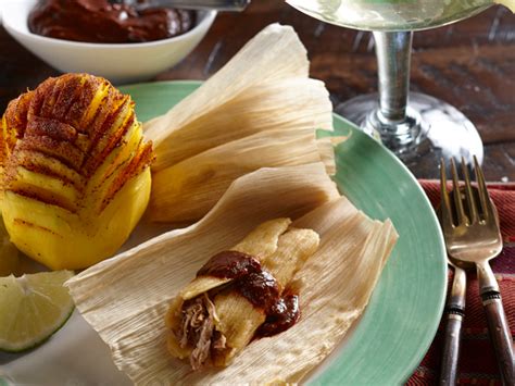 11 Authentic Cinco De Mayo Foods And Facts Hy Vee