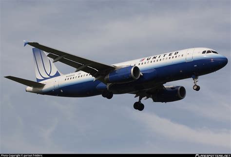 N492ua United Airlines Airbus A320 232 Photo By Parisot Frédéric Id