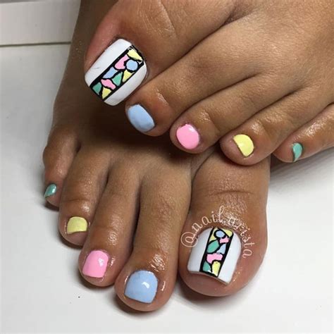 24 Beautiful Spring Toe Nails Design Ideas The Glossychic Toe Nail
