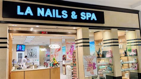 La Nails And Spa Lawson Height Mall Nail Salon In Saskatoon