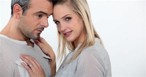 Pros And Cons Of Hookup Someone Much Older Than You Hot