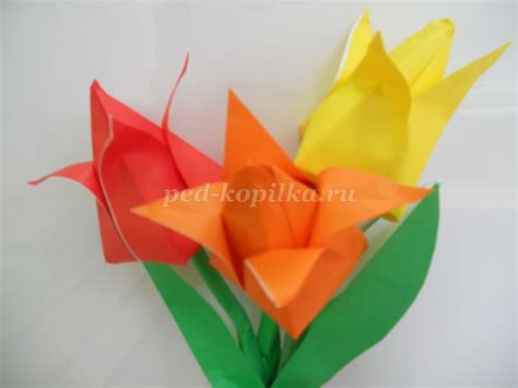 Как сделать тюльпаны из бумаги в технике оригами для детей