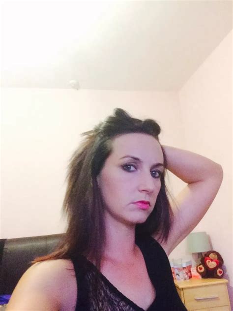 shag in stoke on trent top tottie tina33 age 33 up for a shag in stoke on trent meet for