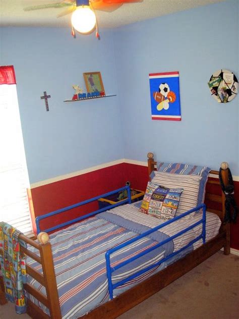 View 2 Year Old Bedroom Ideas Boy Pictures