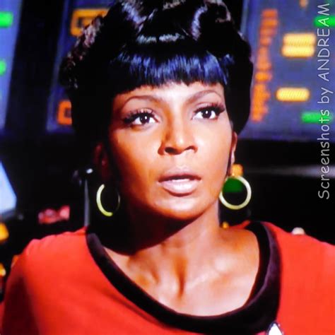 Nichelle Nichols As Lt Uhura Star Trek 1968 Star Trek Nichelle Nichols Star Trek Tos