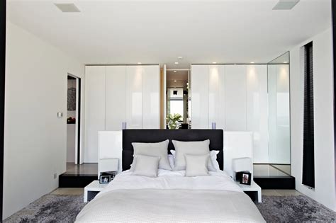 White Bedroom Design Interior Design Ideas