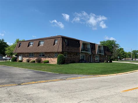 150 Meadows Rd N, Bourbonnais, IL 60914 - Multifamily for Sale | LoopNet