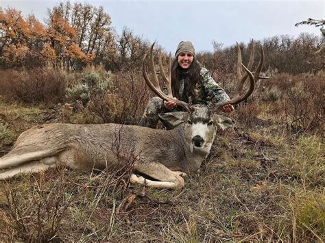 Utah Woman Kills Trophy Mule Deer Buck Field And Stream