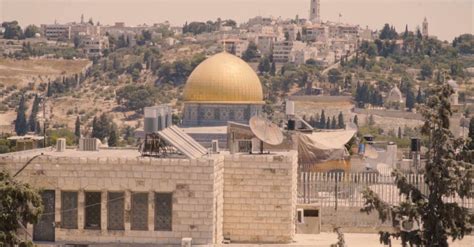 Dome Of The Rock Shrine In Jerusalem · Free Stock Video