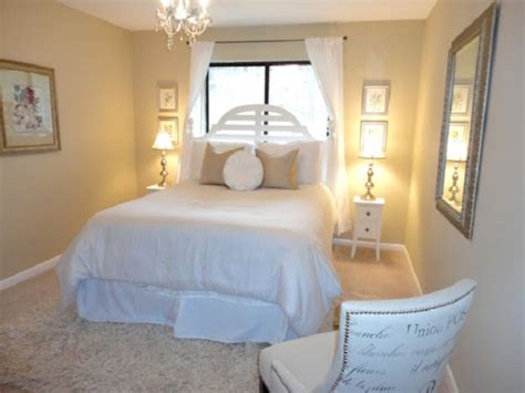 Bunk beds built in bunk bed designs french country living room awesome bedrooms guest suite small rooms decoration home interior design room inspiration. 45 Guest Bedroom Ideas | Small Guest Room Decor Ideas ...
