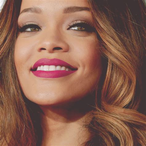 Rihannas Bright Pink Lips Pink Lips Rihanna Beauty First