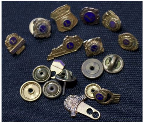 Mixed Lot Of Miscellaneous General Service Pins