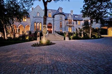 The Unique M Mansion From Dallas Texas