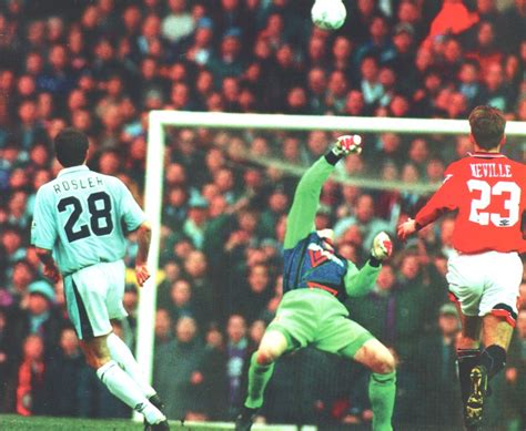 Leicester will probably have an eye on the cup final so even a second string united should at least get a point here. Manchester United v Manchester City FA Cup 5th Round 1995 ...