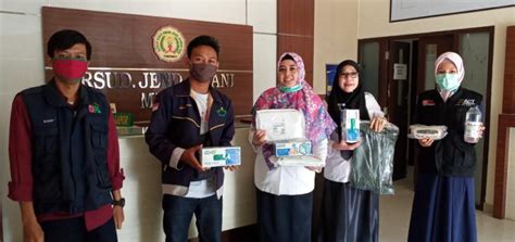 Act Lampung Gandeng Komunitas Bantu Apd Rumah Sakit Republika Online