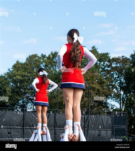 Upskirt High School Cheerleaders Telegraph