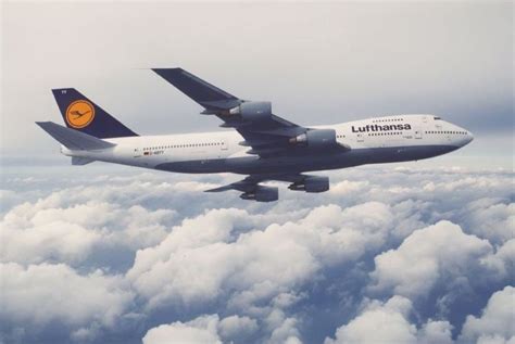 In 1971 Lufthansas Fourth Modified Jumbo Jet The Boeing 747 200