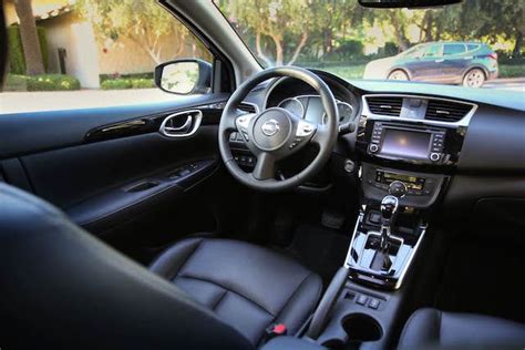 2018 Nissan Sentra Sv Interior Peroneroegner 99