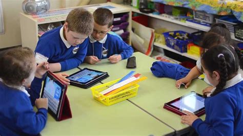 Apple Ipad In Education Wyndham Primary Academy Youtube