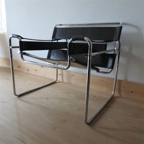 1980s Wassily B3 Leather And Chrome Chair By Marcel Breuer For Knoll