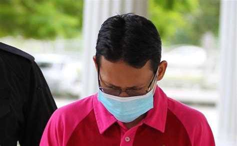 Trclips.com/video/z_2oz37p5ra/video.html shah alam stadium : Ustaz didakwa rogol, liwat murid - Utusan Digital