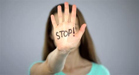 ¿cómo saber si eres víctima de violencia de género 6 tipos de maltrato