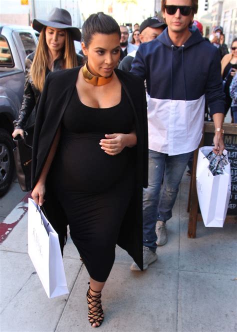 Pregnant Kim Kardashian West Admits Shes Feeling Fat As Fk