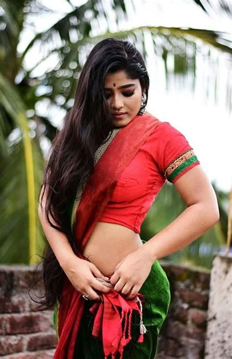 Pooja Hegde Saree Pin On Sexy Hot Women Komoiyo