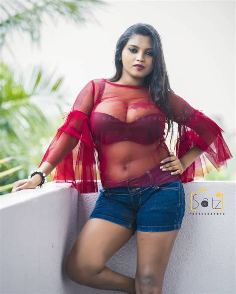 elakkiya hottest photoshoot stills south indian actress