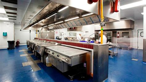 C/ 16 de julio, 52 c, palma de mallorca, baleares, españa. Industrial Kitchens - estudio 80