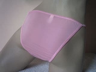 Silky Baby Pink Sheer Nylon Full Cut Panties Vintage Mushroom Gusset S 36
