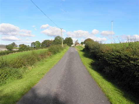 Edenderry Road Lisahoppin Kenneth Allen Cc By Sa Geograph Ireland