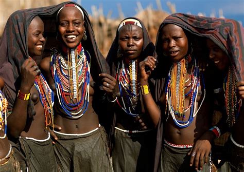 Indigenous And Ethnic Tribesgroups African Tribes Women Of Ethiopia Africa People